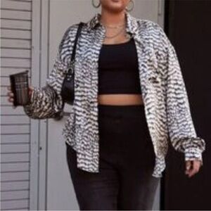 Forever 21 Oversized Abstract Shirt Long Sleeve Silky Black Gray Cream SZ LARGE